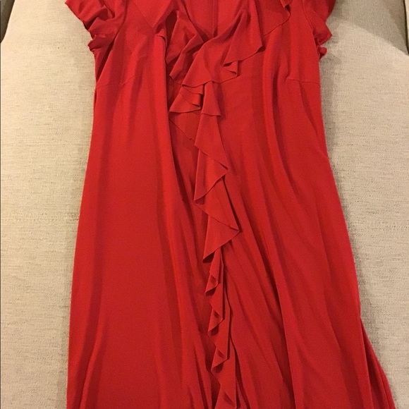 Red Dress - Picture 5 of 7